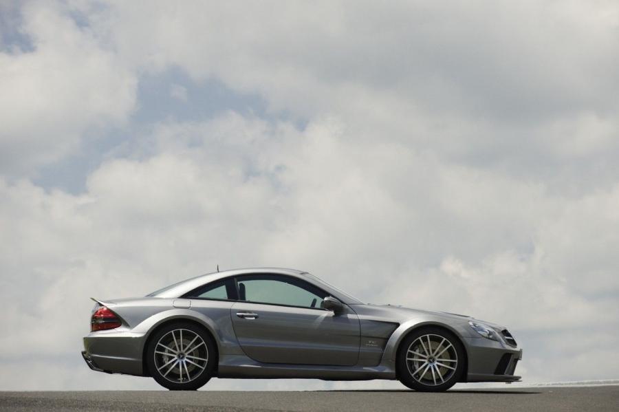  Mercedes-Benz SL65 AMG Black Series 2009 года  (фото 12 из 45)